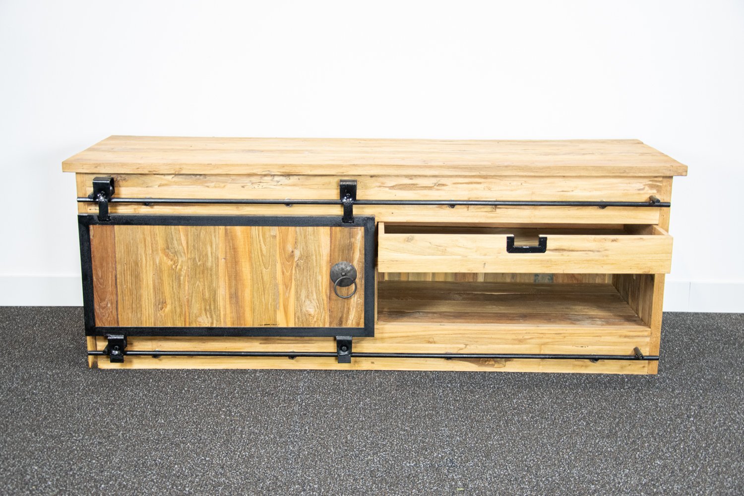 #Eichentisch# - #Zaza Woods#