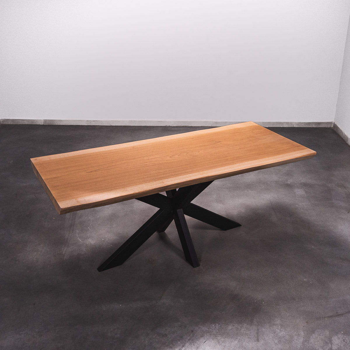 Baumscheiben Esstisch Sipo  - 200 x 85 x 7 cm
