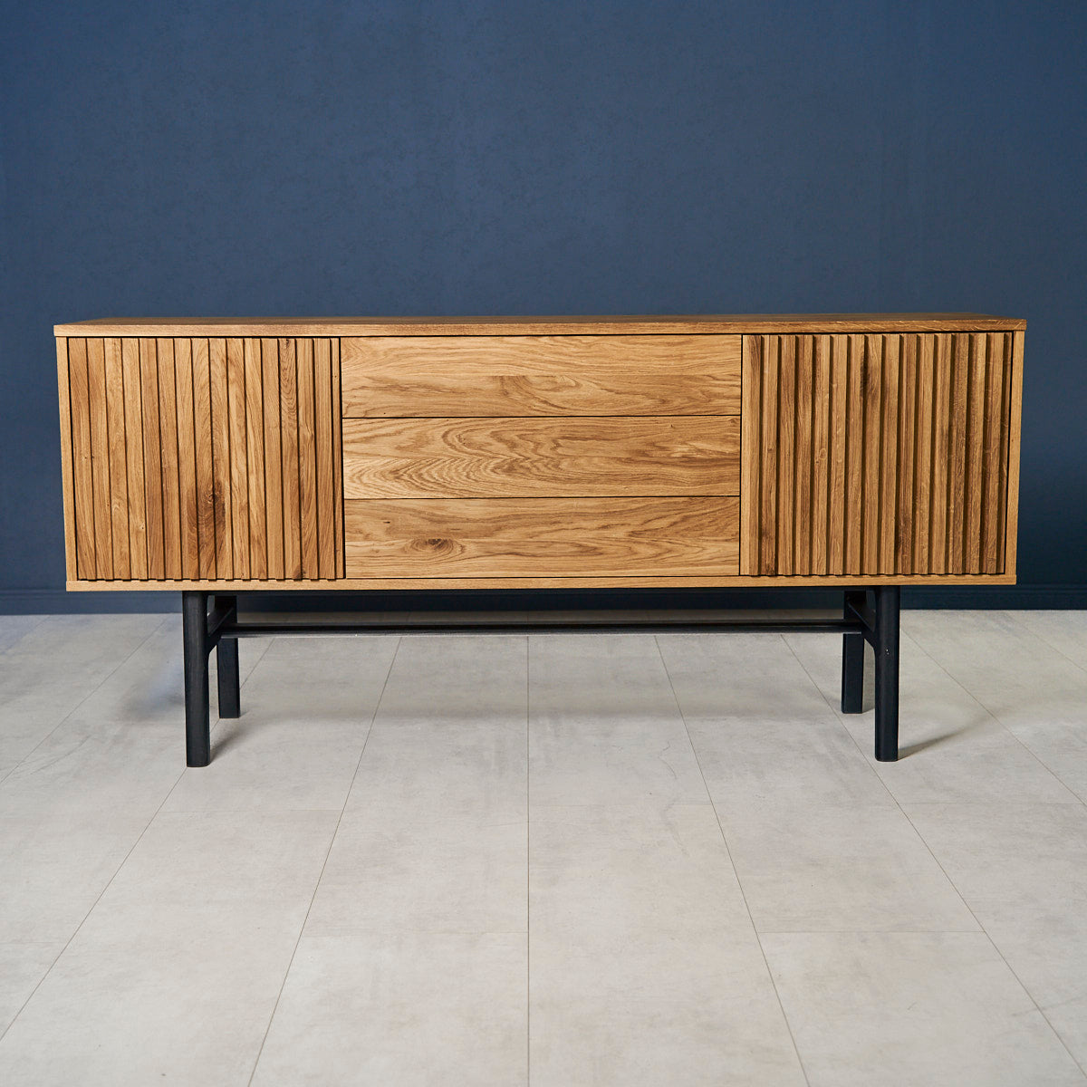 Majestic Oak Range - Sideboard-Schrank
