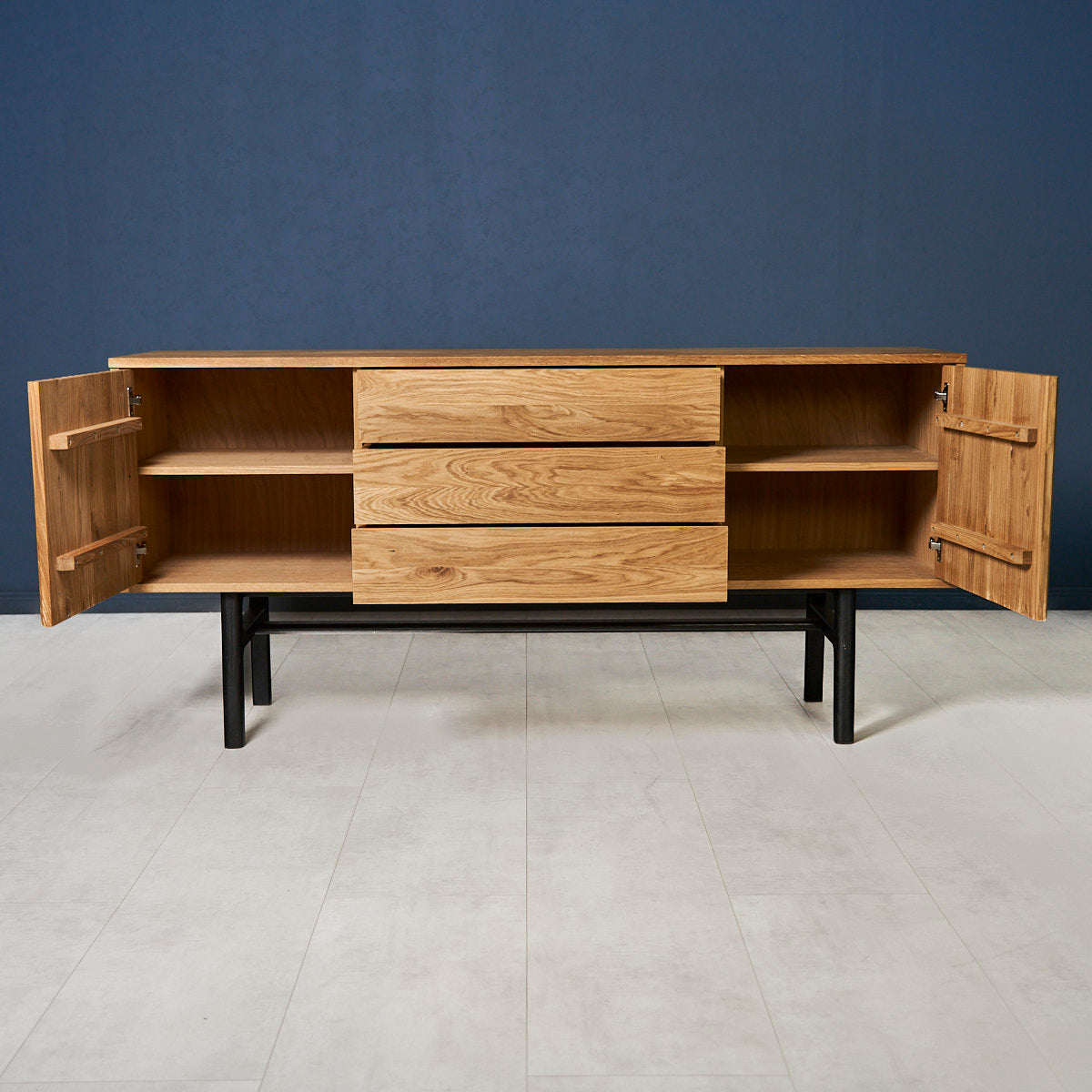 Majestic Oak Range - Sideboard-Schrank