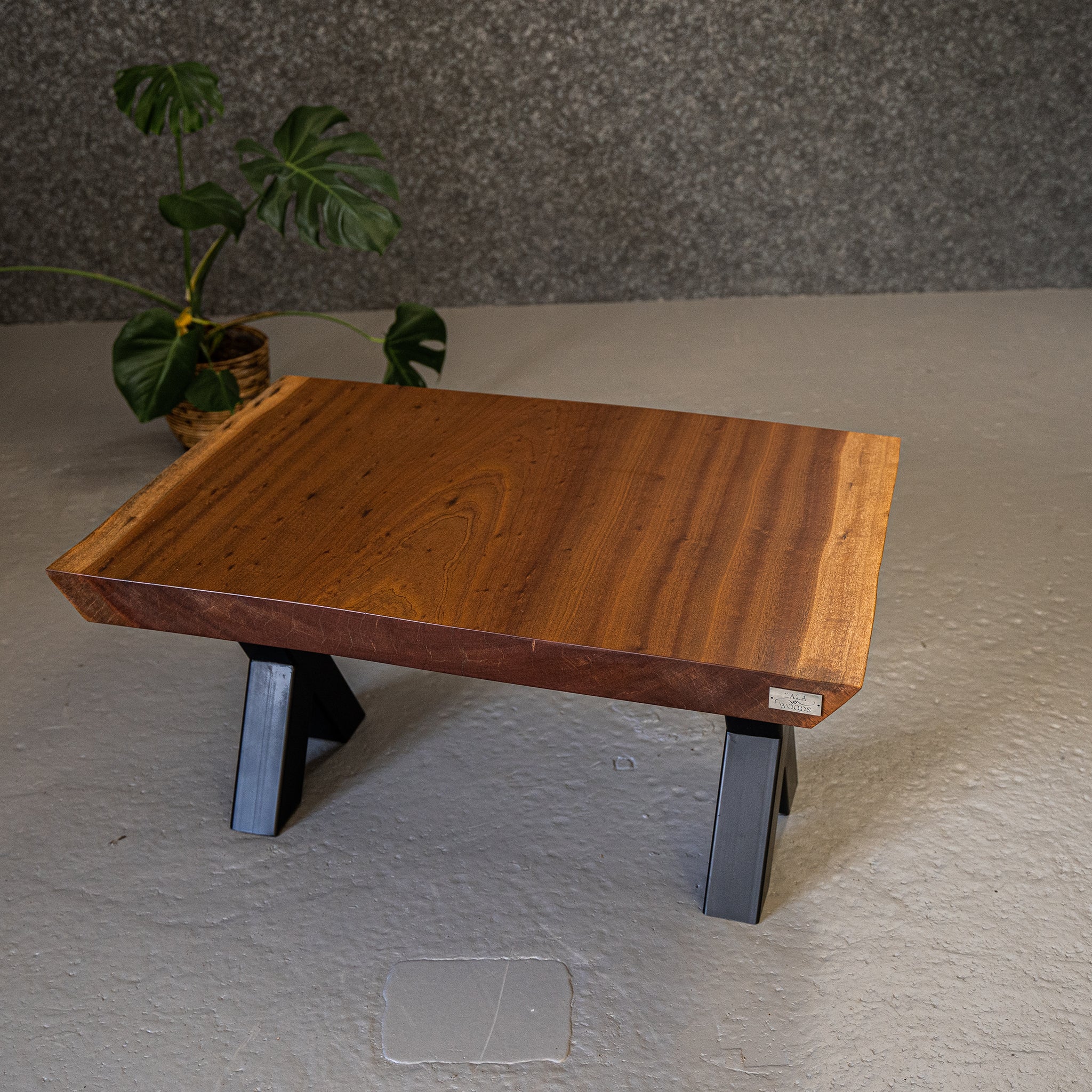 #Eichentisch# - #Zaza Woods#